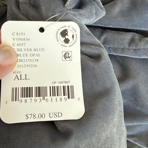 Free People Belle Velvet Bow Bag - Picture 8 of 12